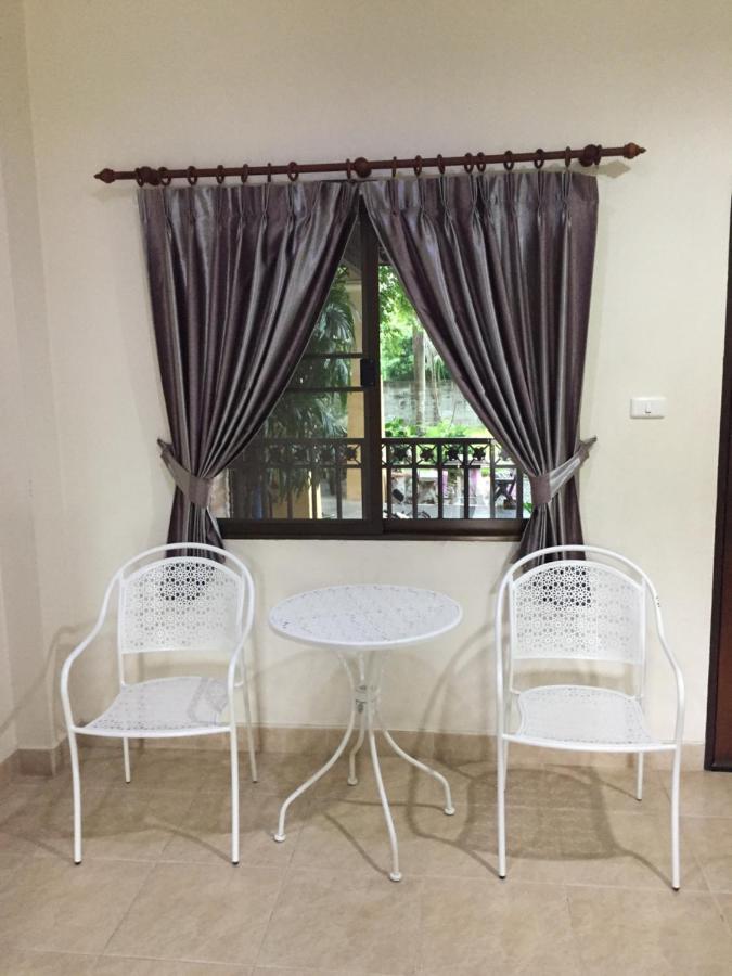 Aparthotel Phuriburi *