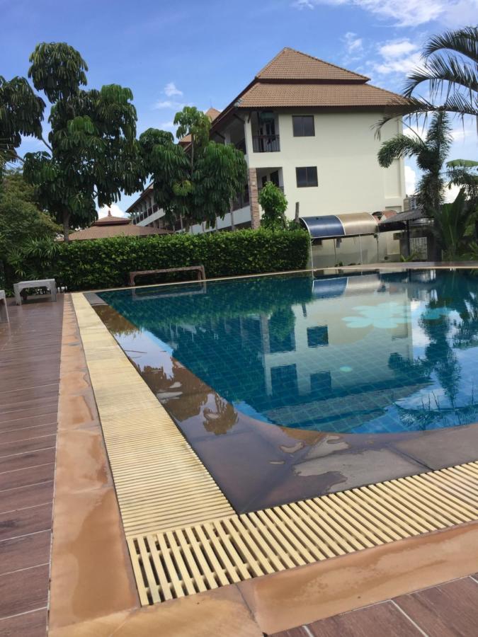 Aparthotel Phuriburi *